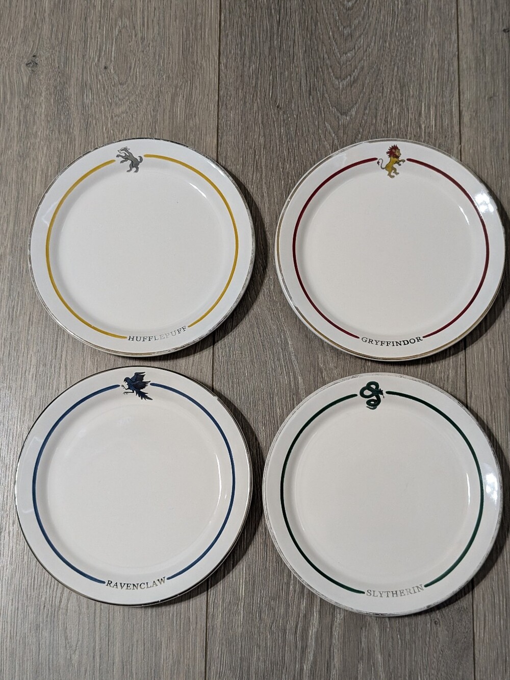 Pottery Barn Harry Potter Wizarding World Hogwarts 🏠 Set Of 4 Appetizer 🍽️ - Picture 11 of 11